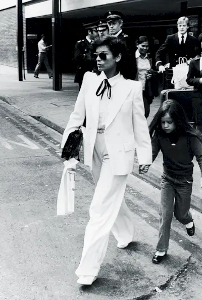 1970s-fashion-237370-1506944644675-image