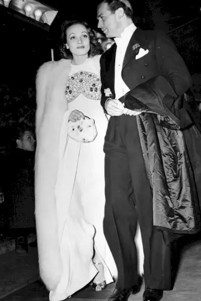 old-hollywood-fashion-243298-1511983316655-image