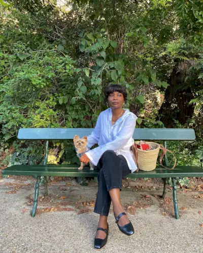 shoes-to-wear-with-jeans-295280-1663002118389-main