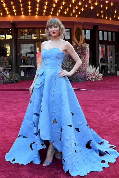 taylor-swift-movie-premiere-blue-dress-309990-1697072712222-image