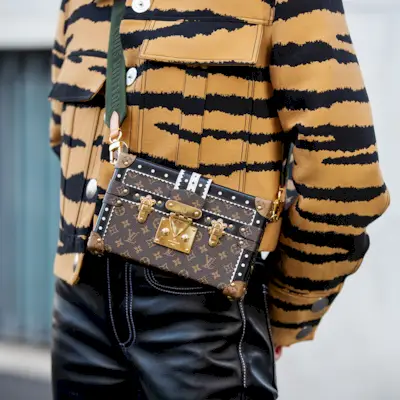 most-popular-louis-vuitton-bags-281915-1585948948749-main