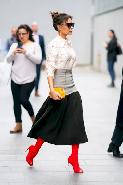 youthful-hairstyles-284125-1575333702461-main