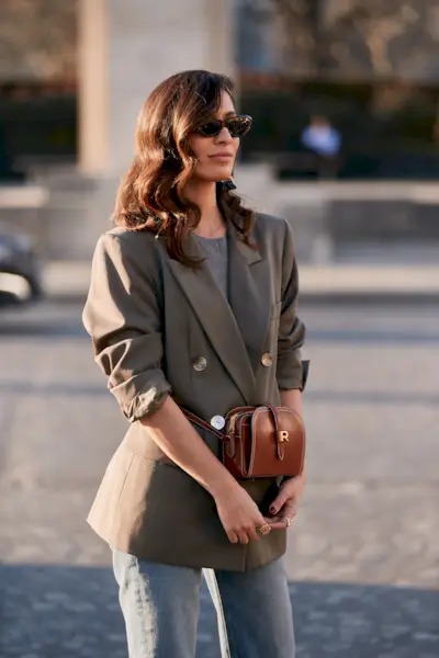 youthful-hairstyles-284125-1575334282669-main