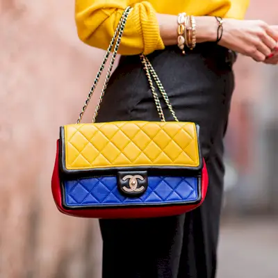 how-to-buy-chanel-bag-121423-1562083863617-image