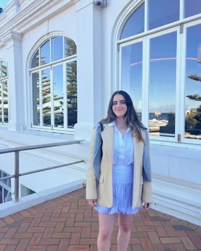 An image of @avahgilchrist wearing a bubble skirt.