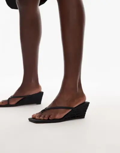 Topshop Hannah Wedge Heel in Black