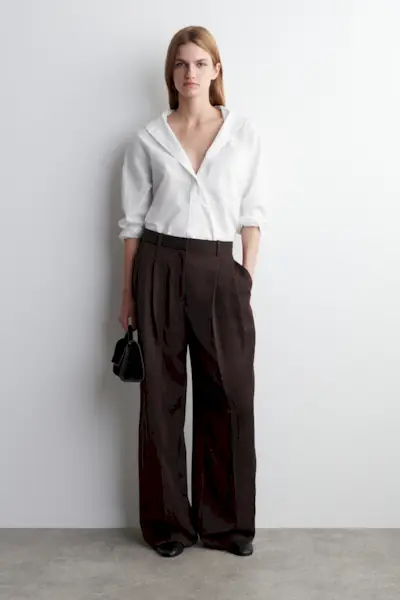 Relaxed Fluid Wide-Leg Trousers