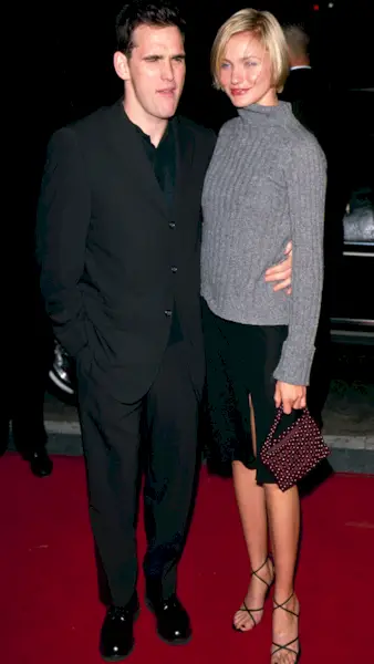 cameron-diaz-90s-fashion-278876-1553706390877-main