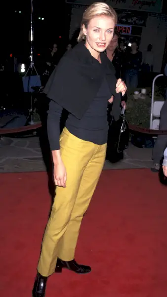 cameron-diaz-90s-fashion-278876-1553706376256-main