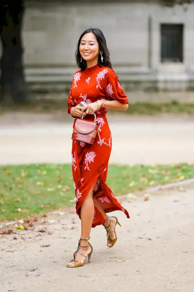 red-to-a-wedding-283505-1572622705965-main