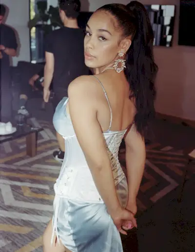 best-celebrity-hairstyles-283458-1572523008486-main