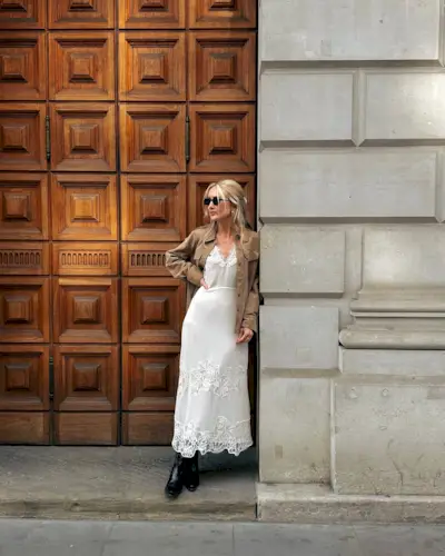 An image of @chloekathbutler wearing one of the key summer dress trends for 2025.