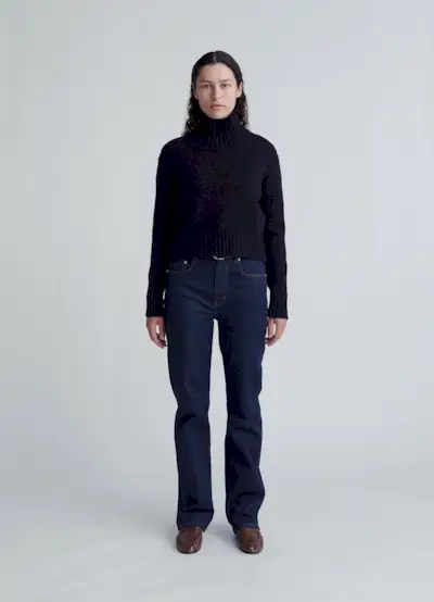 Fintra Crop High Neck in Navy