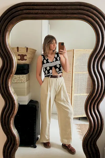 linen-pant-outfits-300502-1655250792645-image