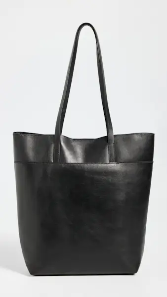 The Essential Tote in Leather