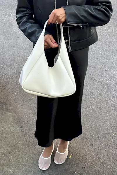 mesh-flats-307524-1702593440863-main