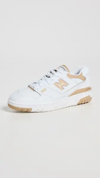 New Balance + 550 Sneakers
