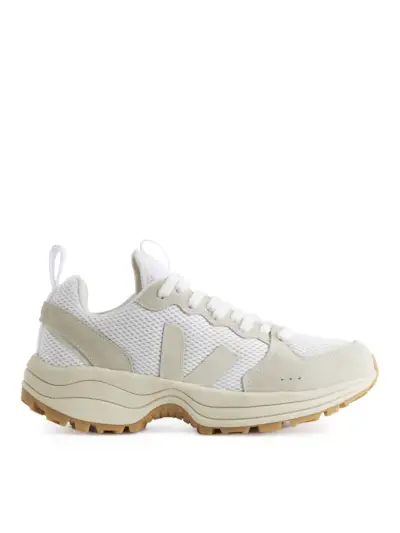 VEJA + Venturi Trainers