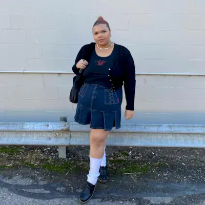 pleated-skirt-outfits-295270-1631755877043-main