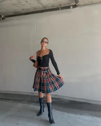 pleated-skirt-outfits-295270-1631824213050-main