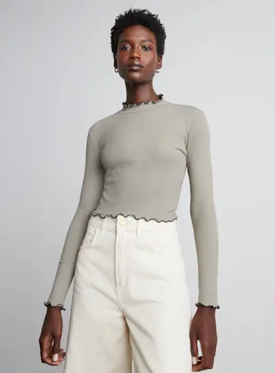 Mommy's Reviews Collection + Frankie Ribbed Lettuce Edge Turtleneck