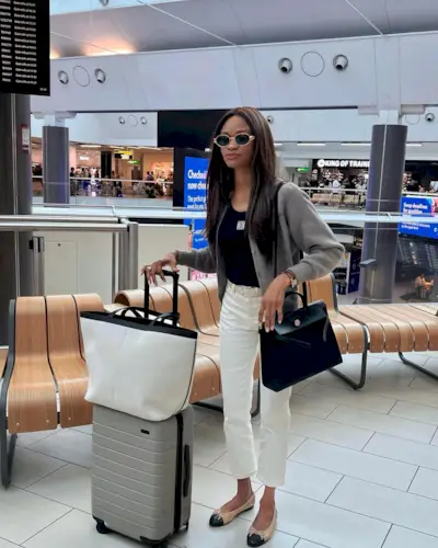 Airport Outfits with Jeans: @symphonyofsilk