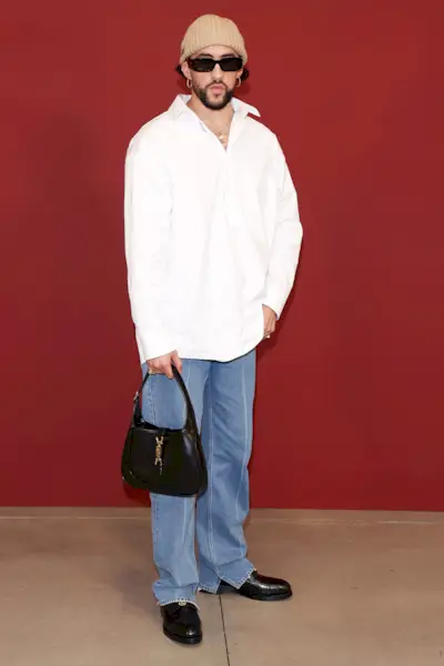 men-wearing-handbags-trend-311573-1705511956275-main