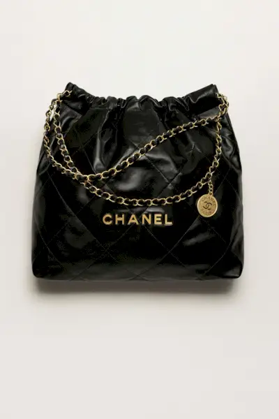 Chanel 22 Handbag