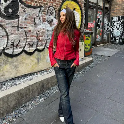 best-dark-wash-jeans-272091-1693417366705-main