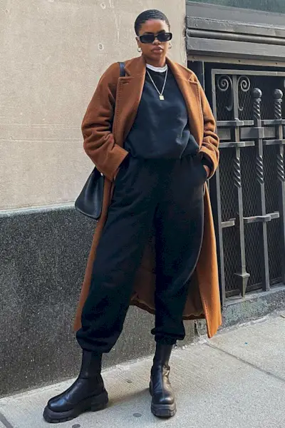 chelsea-boot-outfits-274558-1639173148672-image