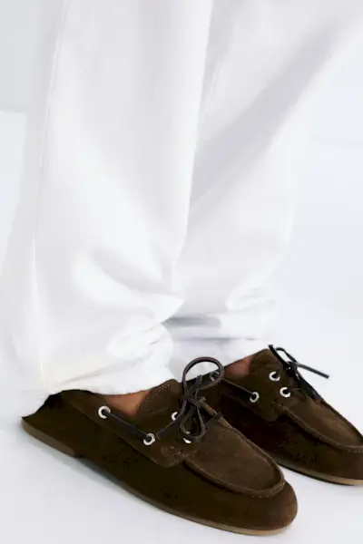 Defined-Waist Twill Shirt