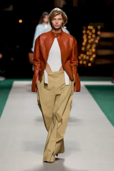 Victoria Beckham spring/summer 2025 collection featuring elevated chinos.