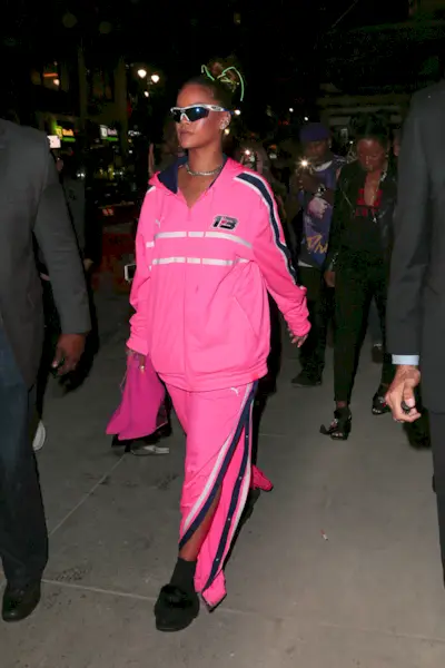 2010-fashion-trends-264622-1533324858914-image