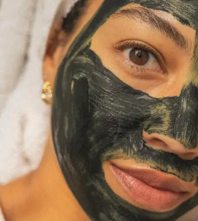 facial-etiquette-297472-1643145613645-main