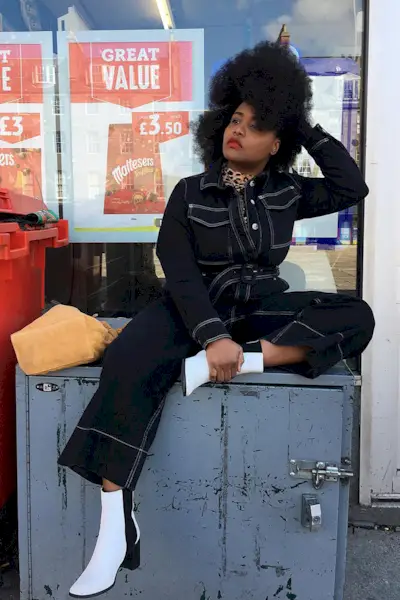 2018-outfits-274451-1544122914310-image