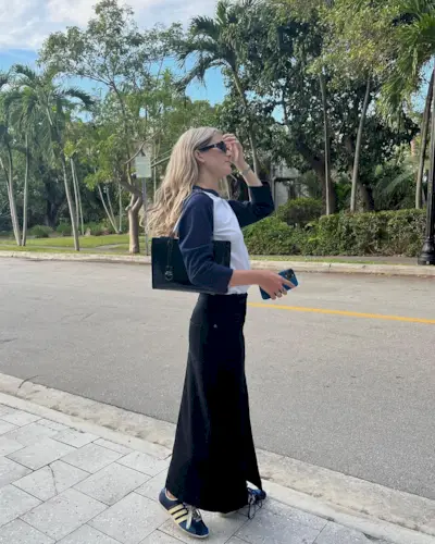 denim-skirt-outfits-249121-1676844048192-image