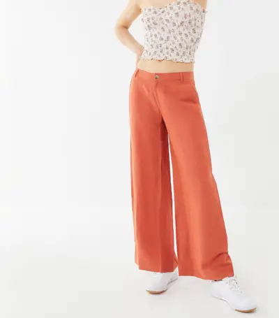 Urban Outfitters + UO Ginny Linen Low-Rise Pant