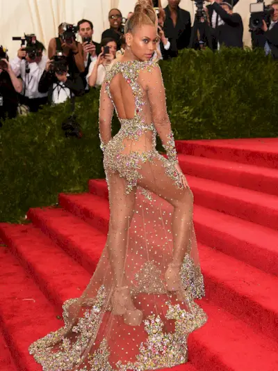 naked-wedding-guest-dress-233541-1503956094281-main