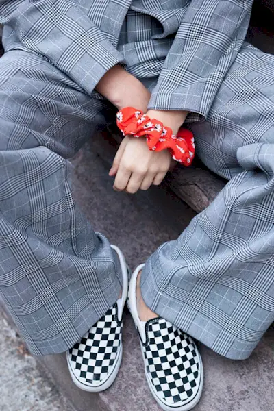 how-to-wear-vans-261746-1530163020046-image