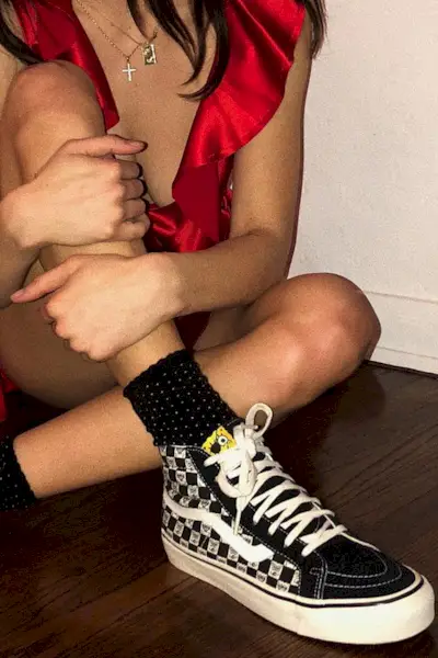 how-to-wear-vans-261746-1530163033888-image