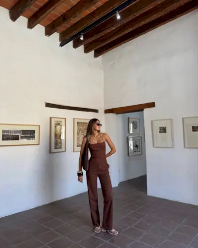 woman wearing brown tank top and matching trousers summer outfit 2025