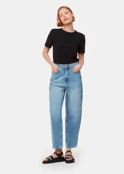 Light Wash Authentic Barrel Leg Jean