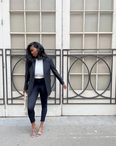 leggings-and-sandal-outfits-300686-1655905731978-image