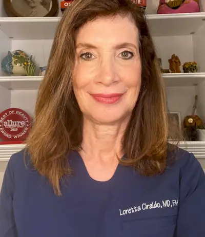 dermatologist-recommended-makeup-products-297857-1644603302524-main