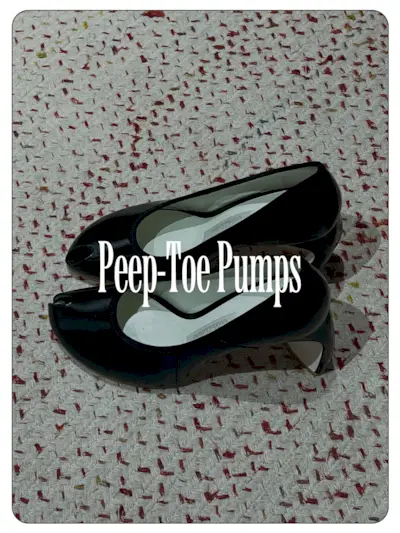 A photo of peep-toe-pumps from Tory Burch.
