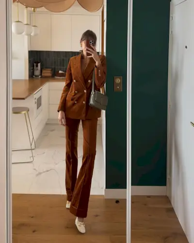 french-girl-corduroy-outfits-296940-1639480515899-image