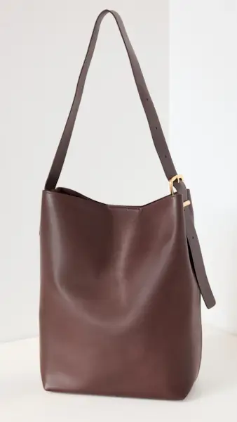 The Essential Bucket Tote in Leather
