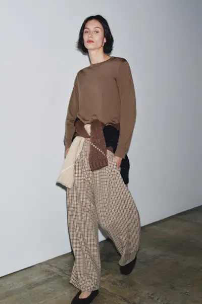 100% Wool Plain Knit Sweater