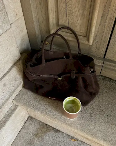 An image of @fakerstorm wearing a Manu Atelier Le Cambon 35, one of the key luxury independent fashion brands