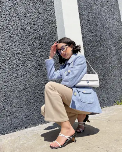 handbag-colours-that-go-with-everything-306708-1681388573339-image